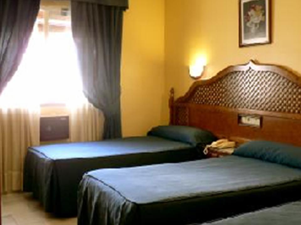 Hostal El Triunfo Córdoba Buitenkant foto