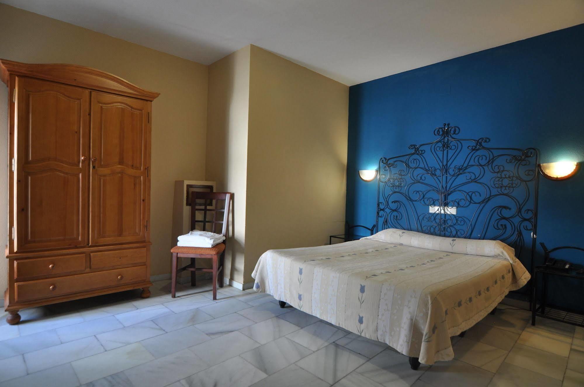 Hostal El Triunfo Córdoba Buitenkant foto